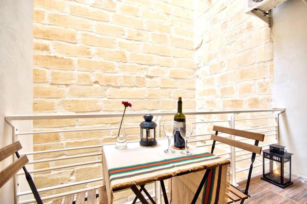 Maison D'art - Centre Apartment