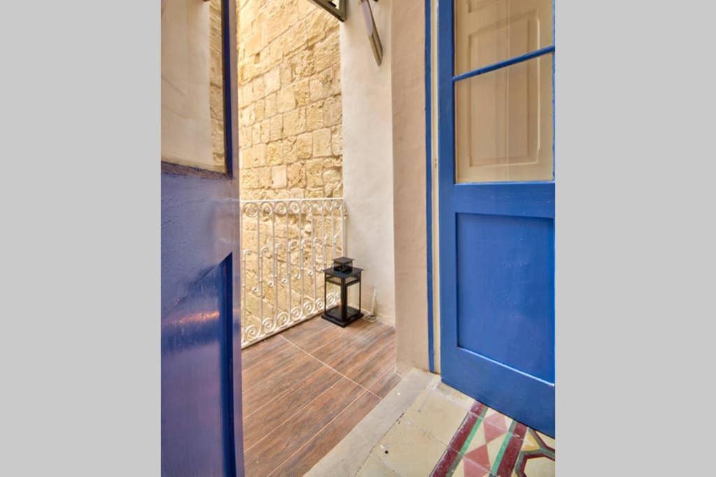Maison D'art - Centre Apartment